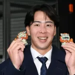【悲報】巨人ドラ5小濱、遅刻していたWWWWWWWWWWWWWWWWWWWWWWWWWWWWWWWWWWWWWWWWWW