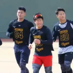 野球選手『1月から遠くに行って宿泊して練習します』←どんだけ家に居たくないんだよ