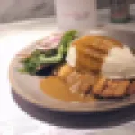 【画像】イギリスで大人気の「カツカレー」、めちゃくちゃ美味そうｗｗｗｗｗｗ