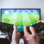【正論？】弱者男性「ゲームたのしーw」普通の大人「その年でゲームは普通しない」