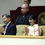【悲報】八角理事長、天覧相撲で史上初の横綱大関総崩れにブチギレ