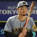 【悲報】阪神タイガース佐藤輝明さん、キャンプ10日前でまだ契約未更改・・・・・
