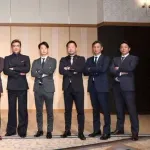 【悲報】 12球団監督勢揃いで身長サバ読みしている人がバレてしまうwwww