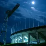 プロ野球って試合が9時くらいに終わってもその後のやる事が多すぎて寝るのが12時近くになるじゃん