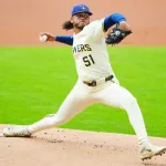 メッツが昨季の最多勝右腕ペラルタを獲得　ブルワーズは見返りとしてスプロートら得る