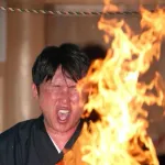 広島・新井監督「クッソー、見とけよ」２２度目の護摩行