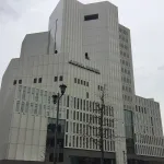 大手銀「あなたは今日から応接室で1人で勤務して」→3年3カ月耐え続けた結果
