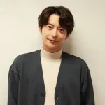 【画像】小池徹平(40)さん、顔が溶け始める・・・・・
