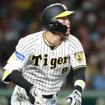 阪神・佐藤輝明“電撃引退”へ 交渉決裂間近で目指す“浪人メジャー移籍”というウルトラC