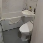 【悲報】ユニットバスの部屋に住むワイ、心底後悔する