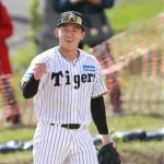 阪神ドラフト1位・立石正広が連日の屋外ノック　イレギュラーにも素早く反応