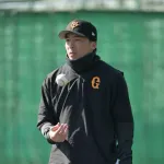 【悲報】巨人増田大輝が外出先で転倒、縫合処置受け３軍合流へ　侍サポートメンバー湯浅に変更