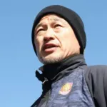 【悲報】キングカズ「若手からサッカーの質問はない。家の広さとか車の台数とか昔の遊びとかばかり」ｗｗｗｗｗｗｗｗ