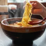 【悲報】「1人でラーメン屋来てる女」←コイツの正体wwwwwwwwwwwwwwww
