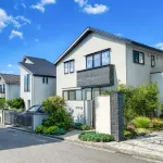 家「生涯年収の半分で買います。どんどん価値が落ち最悪負債になります」←これwwww