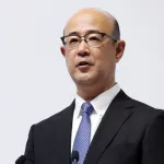 トヨタ自動車、社長交代