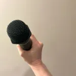 フリーアナウンサーってどうやって仕事取ってんの？