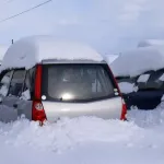 雪を溶かして水にして飲むのってダメなん？
