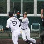 阪神・木浪聖也が2安打で猛アピール！　遊撃争いへ「奪還するっていう強い気持ちがある」