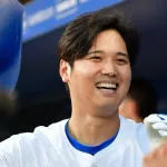 大谷翔平って野球だけで一生遊んで暮らせる金貰えるのに
