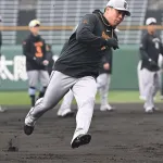 【巨人】浅野翔吾 リタイアで開幕「正直厳しい」　復活は早くて５月