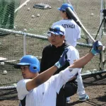 【日本ハム】山崎武司臨時コーチ、「オーバースイングでは駄目」万波中正らに本塁打アップへの打撃技術を伝授