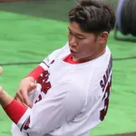 カープ坂倉、右翼超え3ラン！大瀬良から復活の兆しを見せる1発【紅白戦】