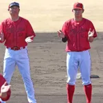 カープ新井監督が〝鬼の方針〟「結果と内容が伴わない選手は宮崎（2軍の日南キャンプ）に戻らせる」沖縄キャンプはサバイバル