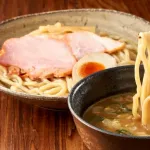 【疑問】つけ麺がラーメンに勝ってるところって、１つもないよなｗｗｗｗｗｗ