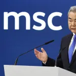中国外相、安保会議で対日批判　「軍国主義の亡霊がいる」