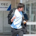 ヤクルト・山田哲人は左内腹斜筋肉離れ