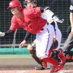 カープドラ1平川蓮、巨人戦で2安打1盗塁！大型スイッチヒッターを宮本慎也も絶賛