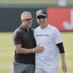 【阪神】ジェフ・ウィリアムス駐米スカウトが宜野座キャンプに合流、盟友の藤川球児監督と３０分間談笑