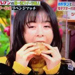 【画像】森七菜さん、食べ方が下品すぎると大炎上