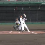 松本剛、巨人での初打席は見慣れたライトフライｗｗｗｗ