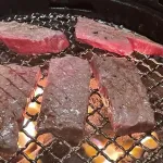 焼肉屋で食べ終わったら自分で火を消す？知恵袋「自分で消す」AI「店員に任せろ」