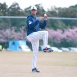 ダルビッシュ、左投げになる