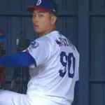 中日・松山が左脇腹の筋挫傷でキャンプ離脱・・・