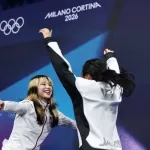 【朗報】フィギュアスケート金メダルアリサ・リウちゃん🇺🇸、中井亜美を祝福してしまう