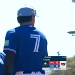【動画】岡本和真、完全に守備合格でアジャストしまくりWWWWWWWWWWWWWWWWWWWWW