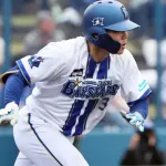DeNA小田康一郎、快音でキャンプ最後の実戦を締めくくり「充実したキャンプができた」　村田2軍監督「バットを振るときは目の色が違った」
