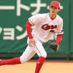 カープ辰見、レフトで美麗ダイビングキャッチ！外野手の守備力でもアピール！！