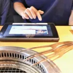 ジジババ「は？タブレットで注文！？帰るわ！！」