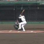 パリーグ「松本剛だから前進守備にしよw」