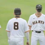 【悲報】巨人松本剛さん、阿部の目隠し守備練習を絶賛してしまうｗｗｗｗｗｗ