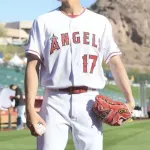 帰国した大谷さん、デカすぎるw