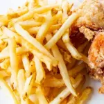 食べ放題でフライドポテトと唐揚げばかり食べてるおじさんいるでしょ？