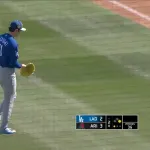 佐々木朗希って25歳までロッテにいてからMLB移籍した方がよかったんじゃない？
