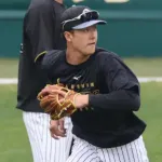 小幡竜平、外野練習 ← ファンはどう思ってるんだ？