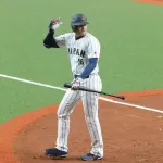 侍ジャパン・大谷翔平、３打数無安打１三振で途中交代　８回に代打送られ京セラドーム落胆…３日の阪神戦は１番起用見込み